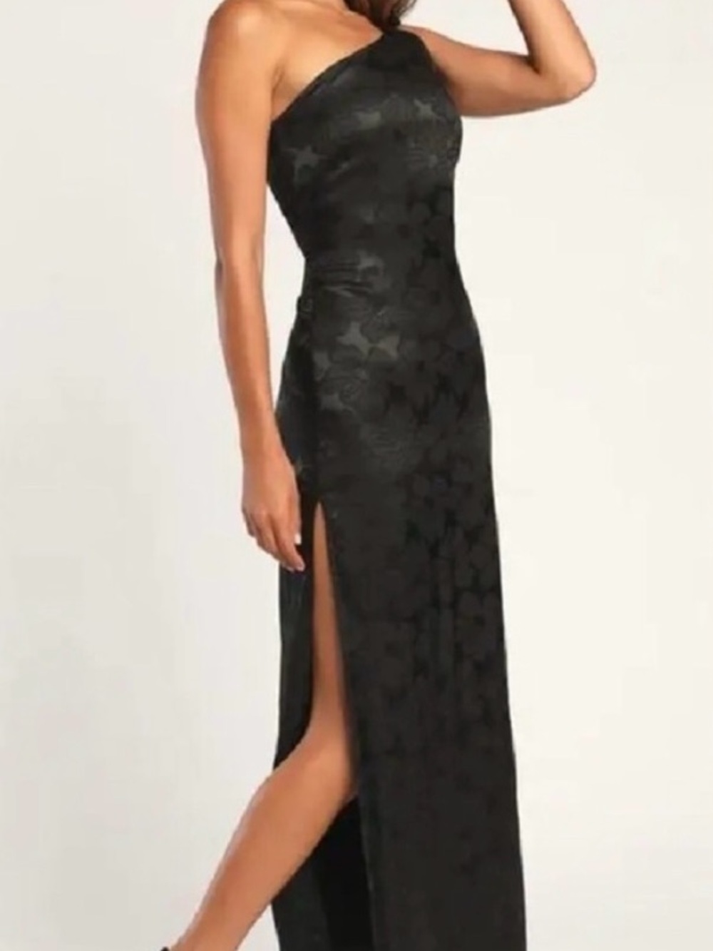 Lulu's Black One-Shoulder Floral Jacquard Gown with High Slit